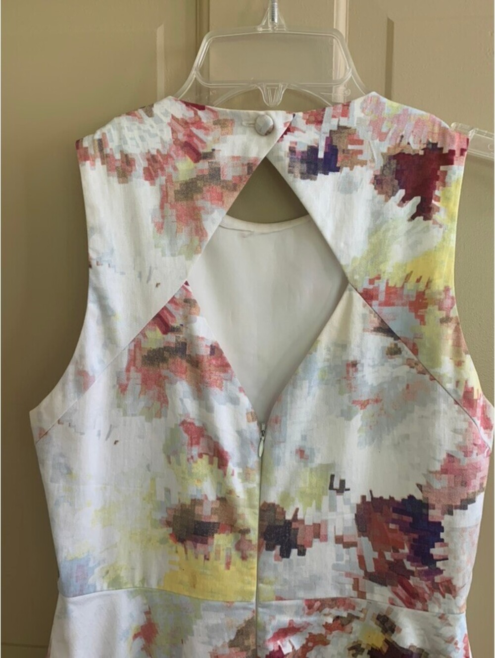 Hunter Bell NY Size 0 Watercolor Floral Print Fit and Flare Dress - Picture 8 of 8